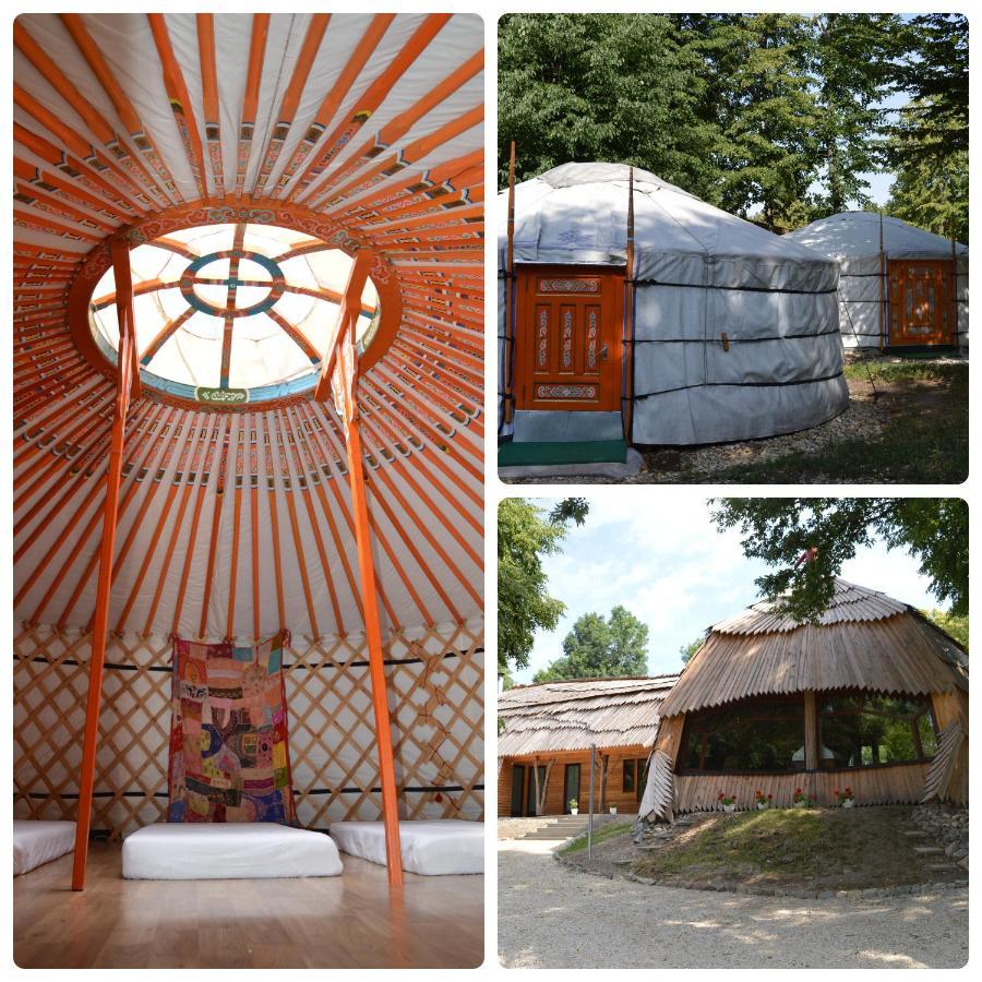 Dobogoko Jurtaszallas Exterior photo